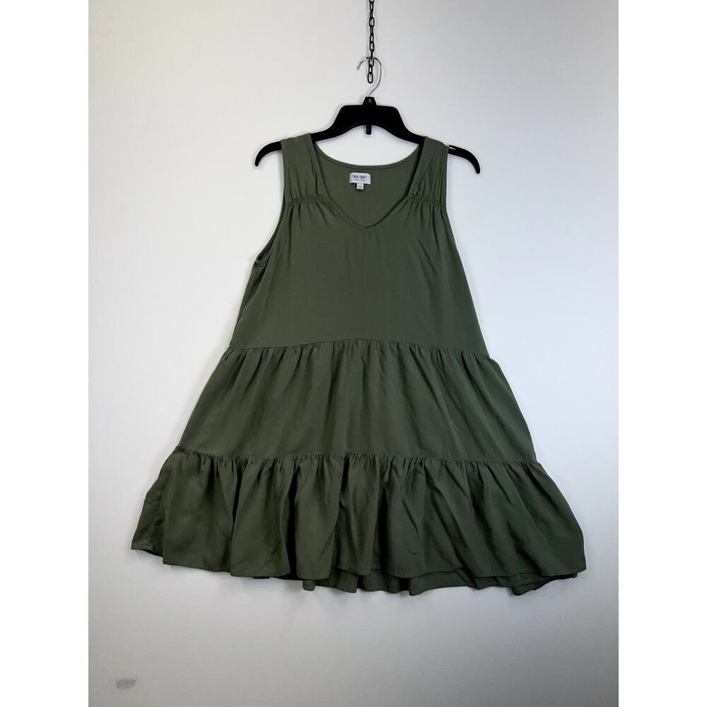 True Craft Blouse Women’s Large Green Sleeveless Polyester Blend